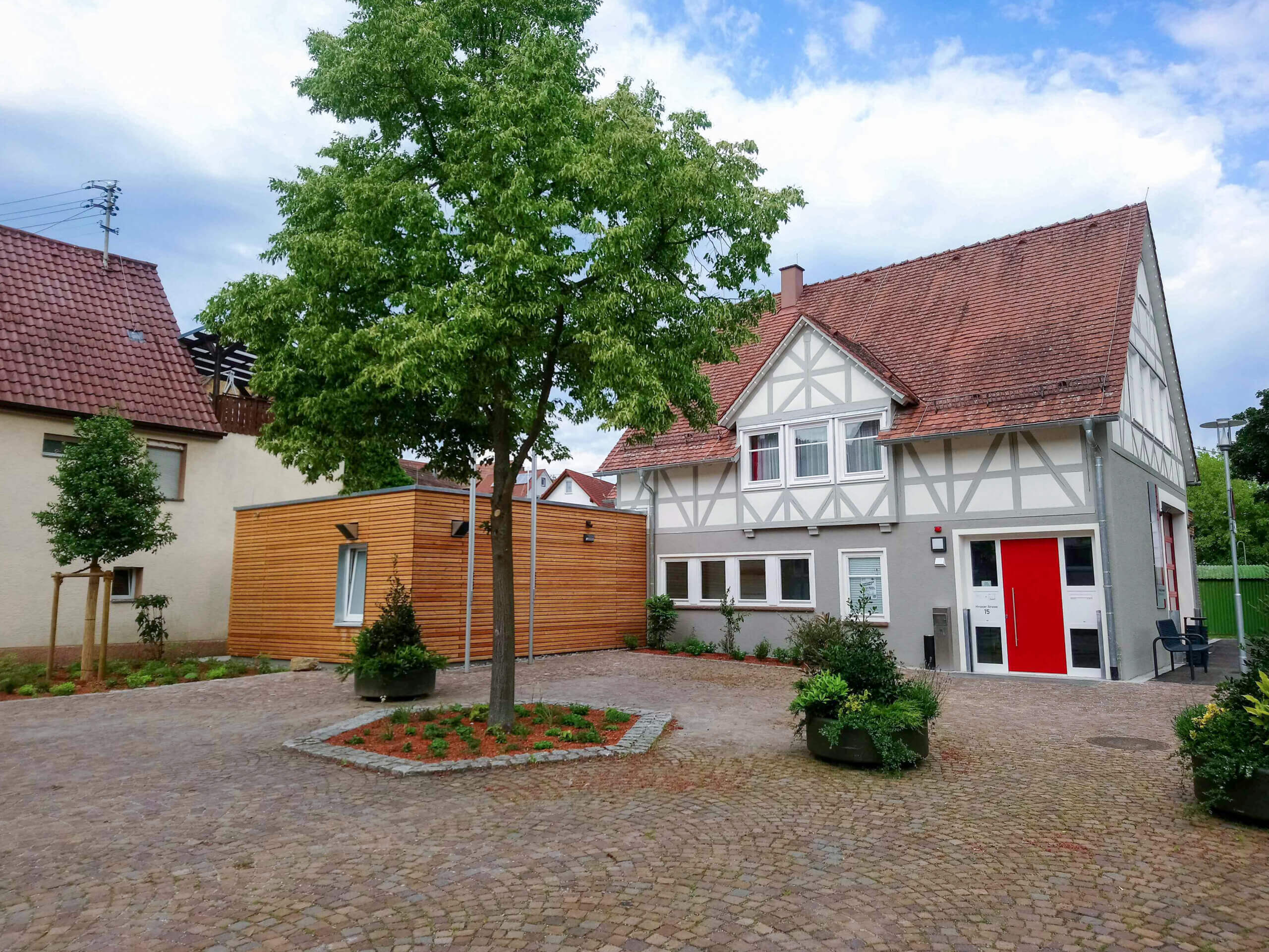 Anbau und Modernisierung Freiwillige Feuerwehr Vaihingen an der Enz / Aurich